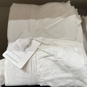 Pottery Barn Belgian Flax Linen Fringe Ruffle Duvet Cover WHITE Full/ Queen.